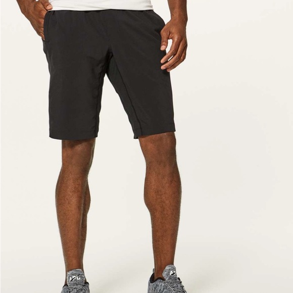 **SOLD ON MERCARI**Lululemon T.H.E. Short Linerless 11" Black mens size large - Picture 2 of 10